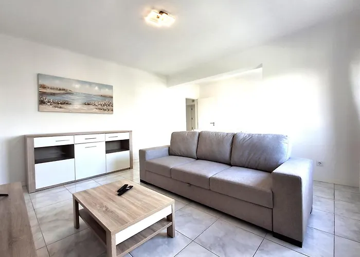 アパート River ポルティマン