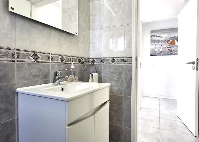 アパート River *