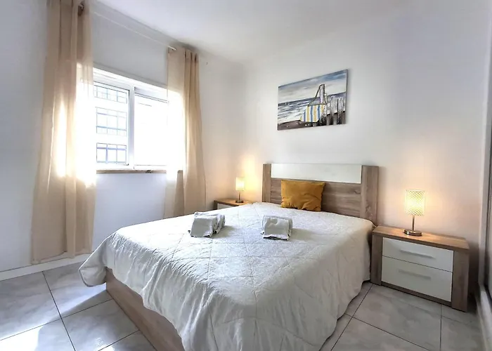 アパート River *